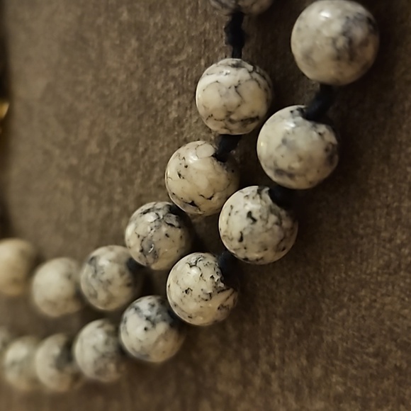 VTG HANDMADE Jasper Bead Knotted Necklace - Picture 4 of 7